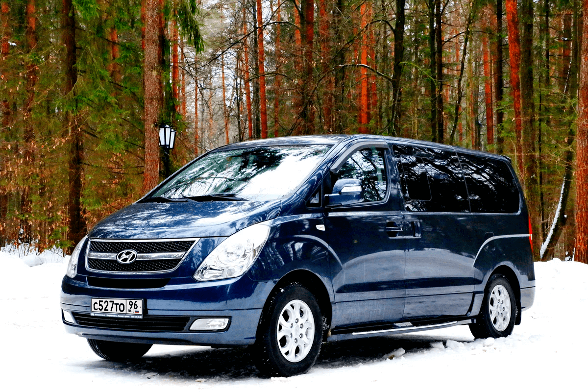 Hyundai Starex